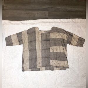 EUC Lightweight 100% Cotton Dignity Not Charity 3/4 Sleeve Neutral Blouse